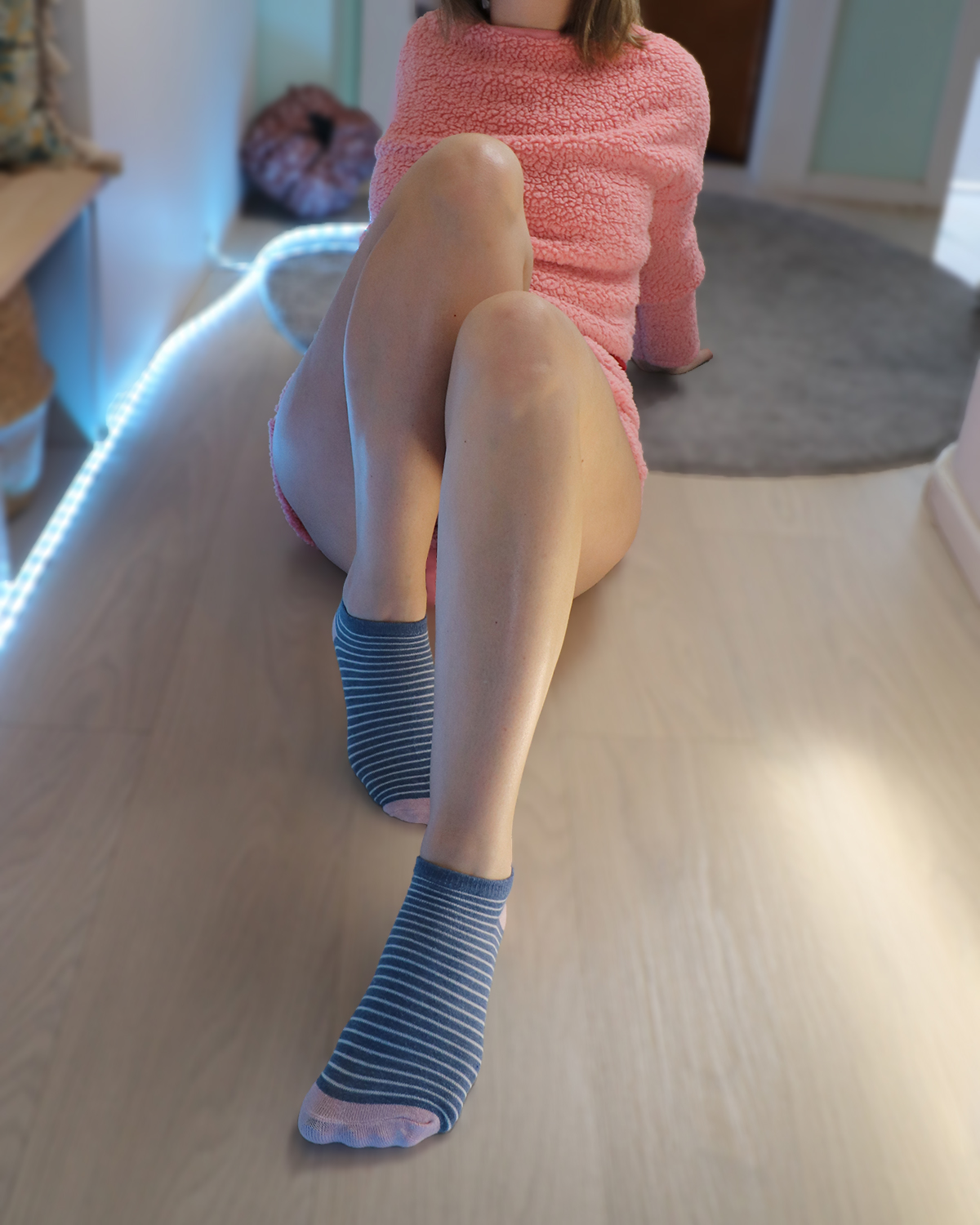 Best pic from r/anklesockgirls