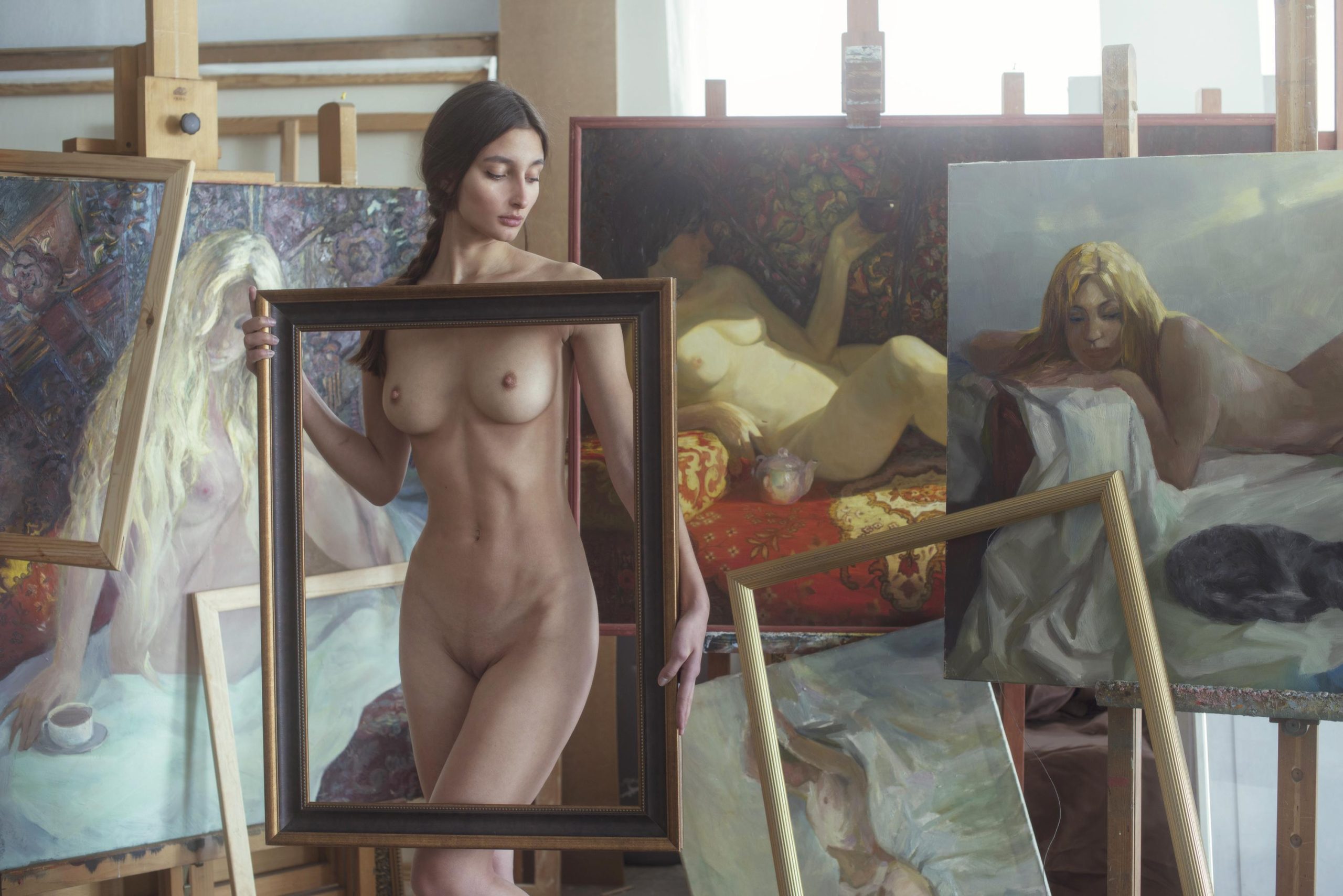 Best pic from r/ArtAndNudity