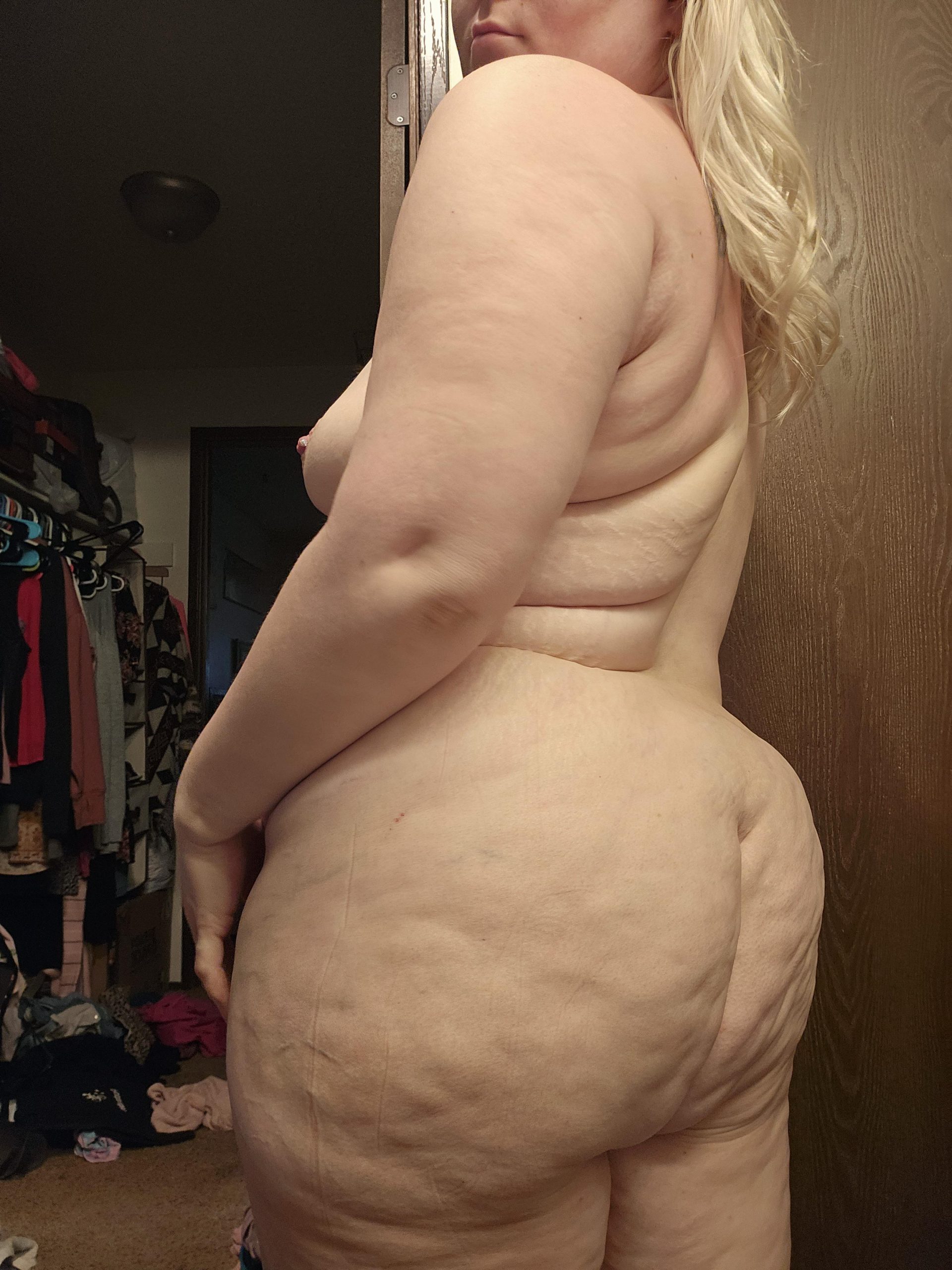 Best pic from r/bbw_stretchmarks