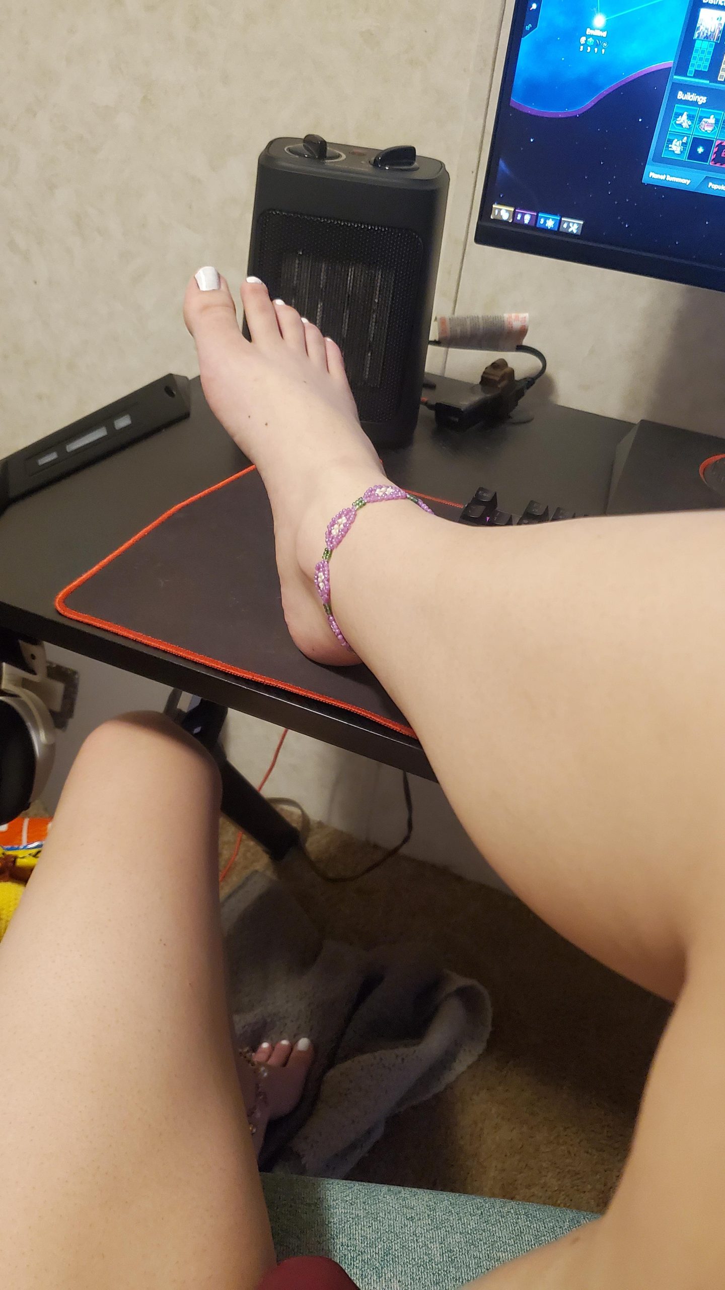 Best pic from r/FemboyFeetPics