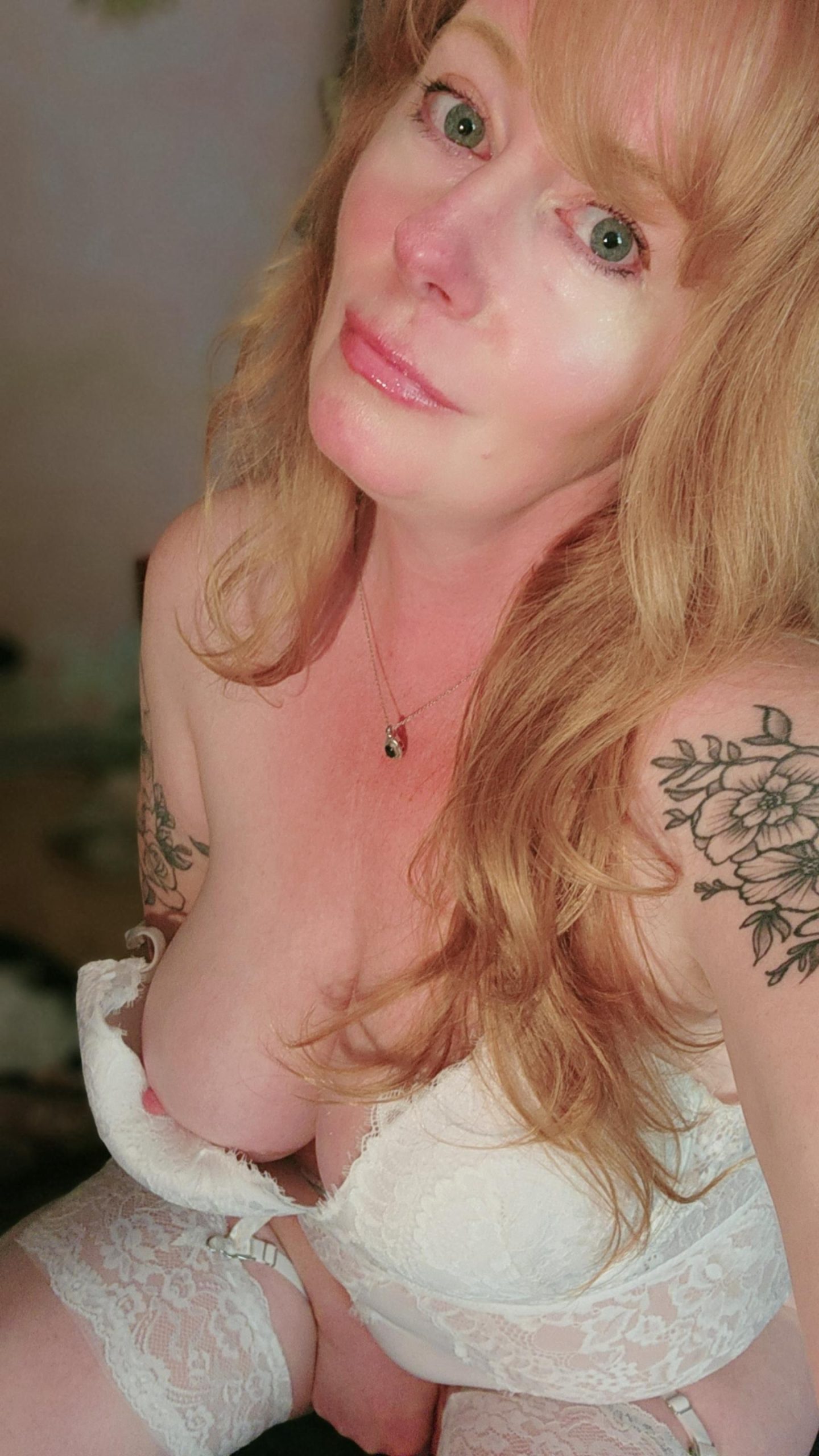 Best pic from r/RedheadsInLingerie