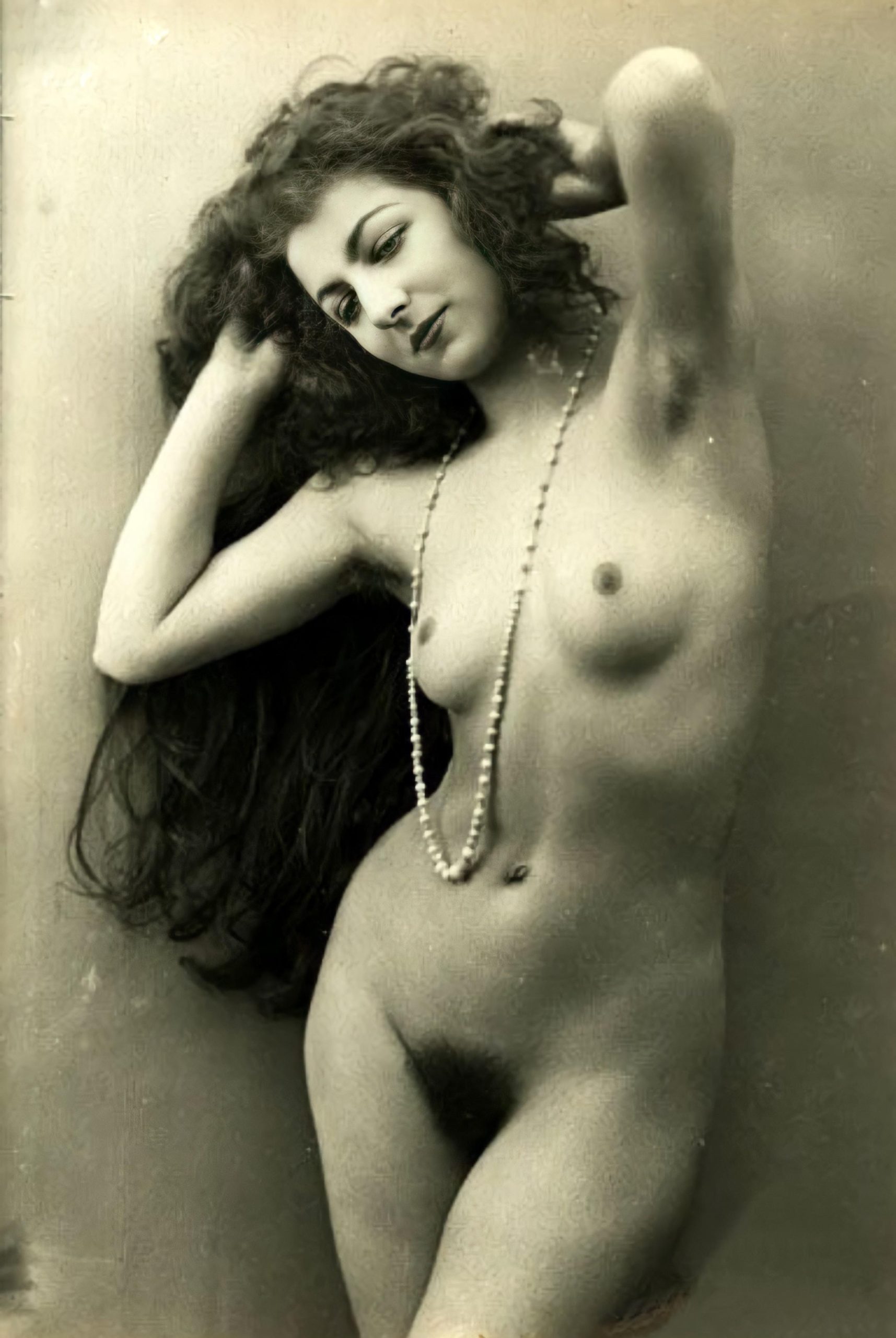 Best pic from r/VintageErotica