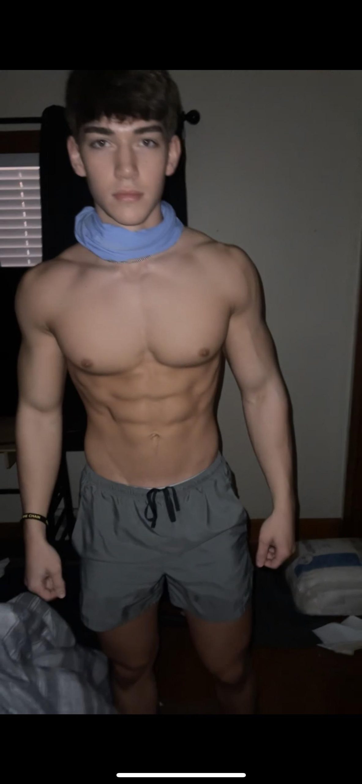 BoysWithAbs