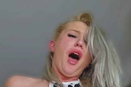 FemaleOrgasmFace