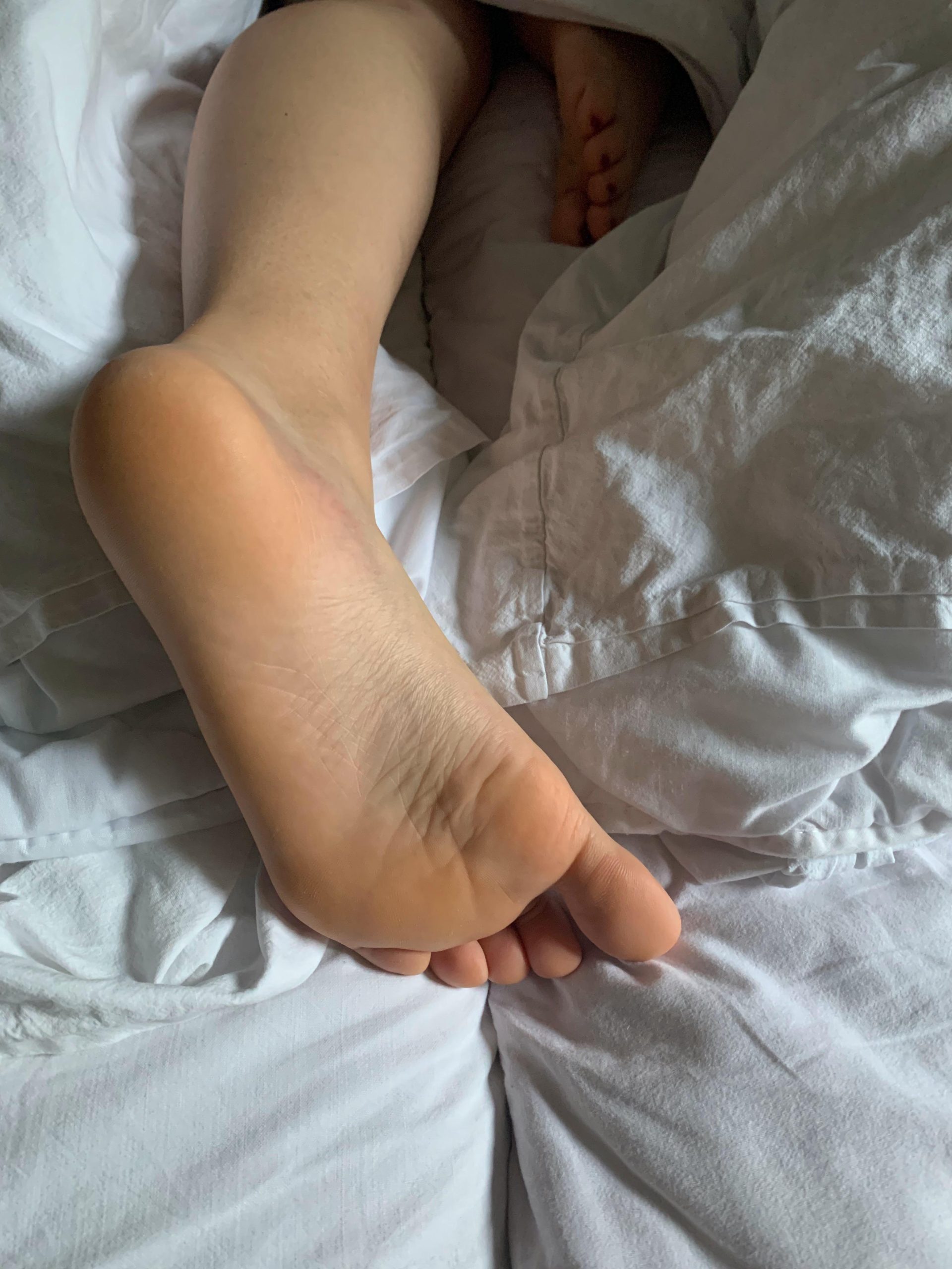 Sleepy feet 😴