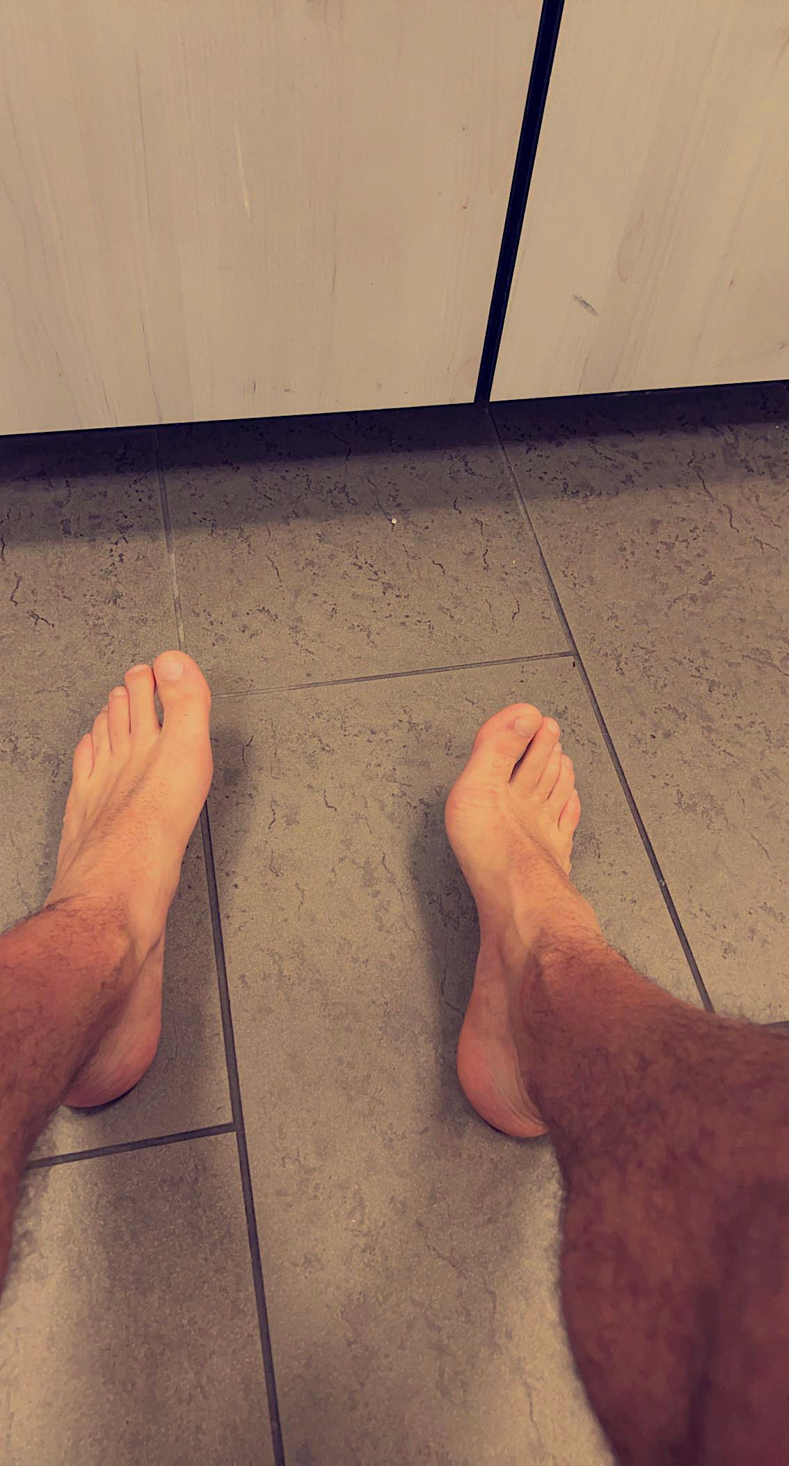 Gayfeet