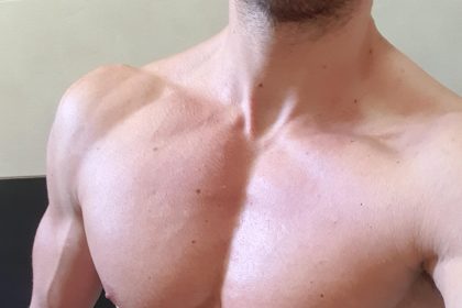 GayMuscleWorship