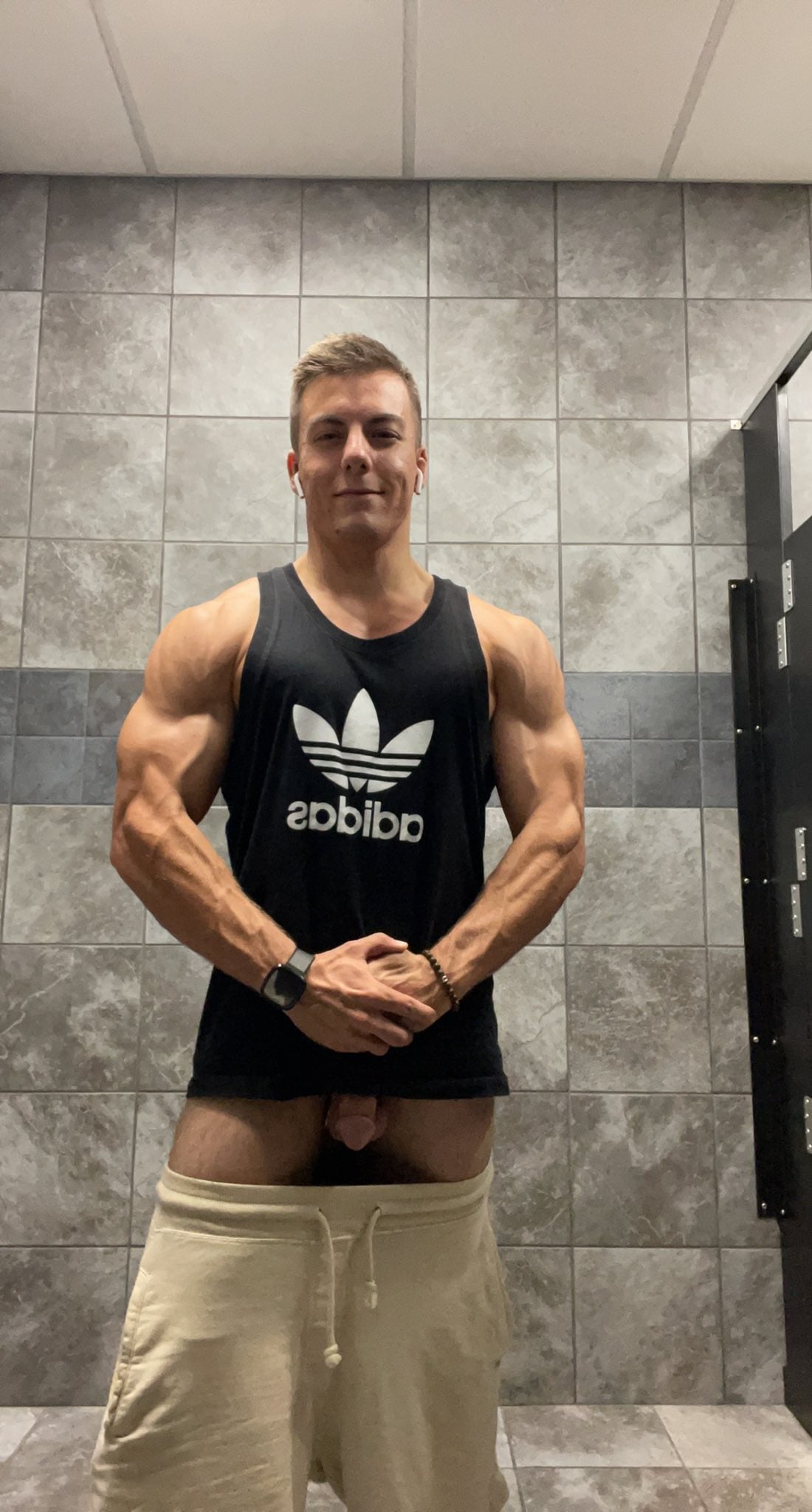 gymbros_gonewild