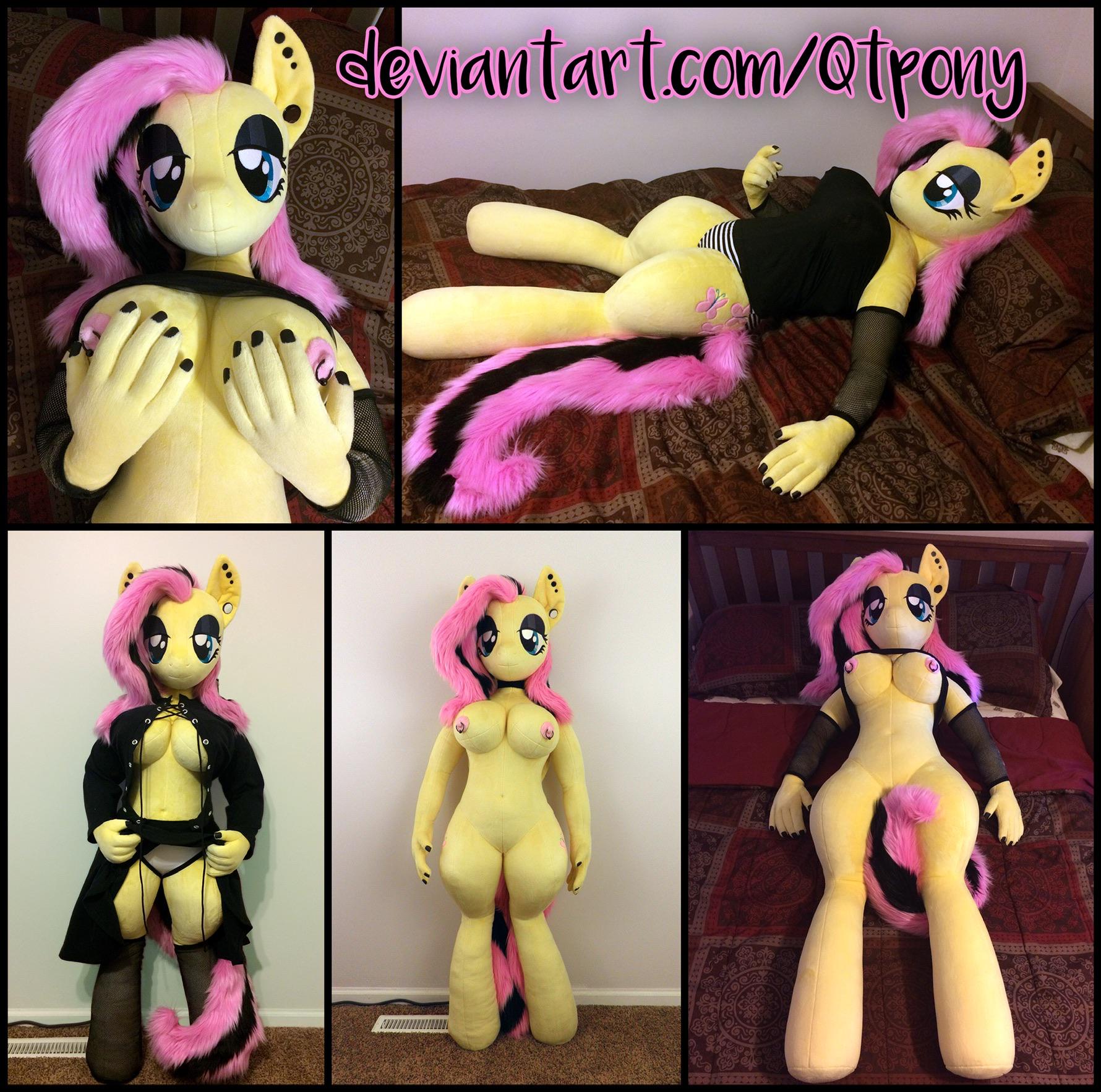 Fluttergoth plushie by Qtpony.