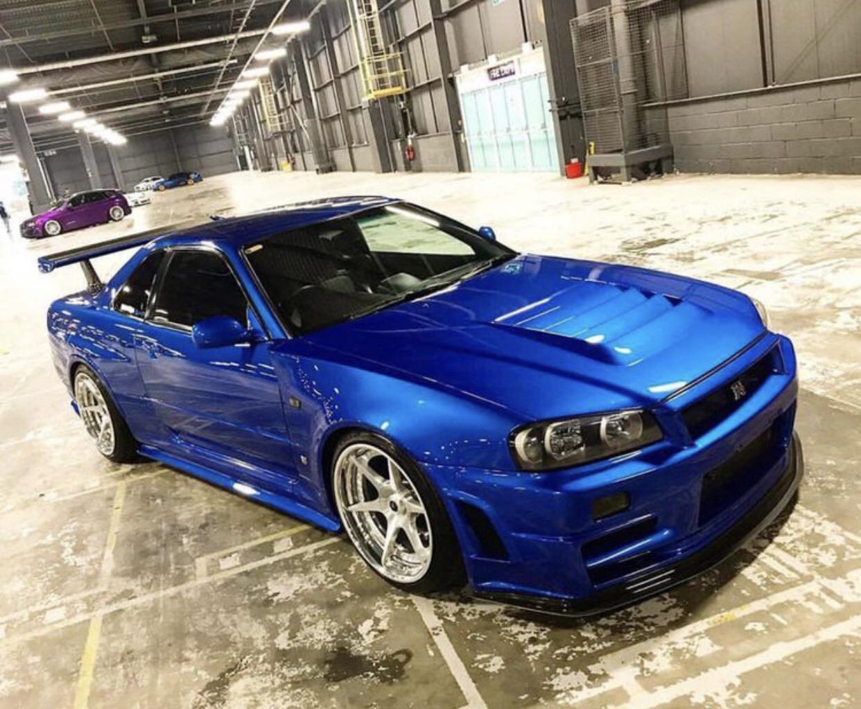 r34