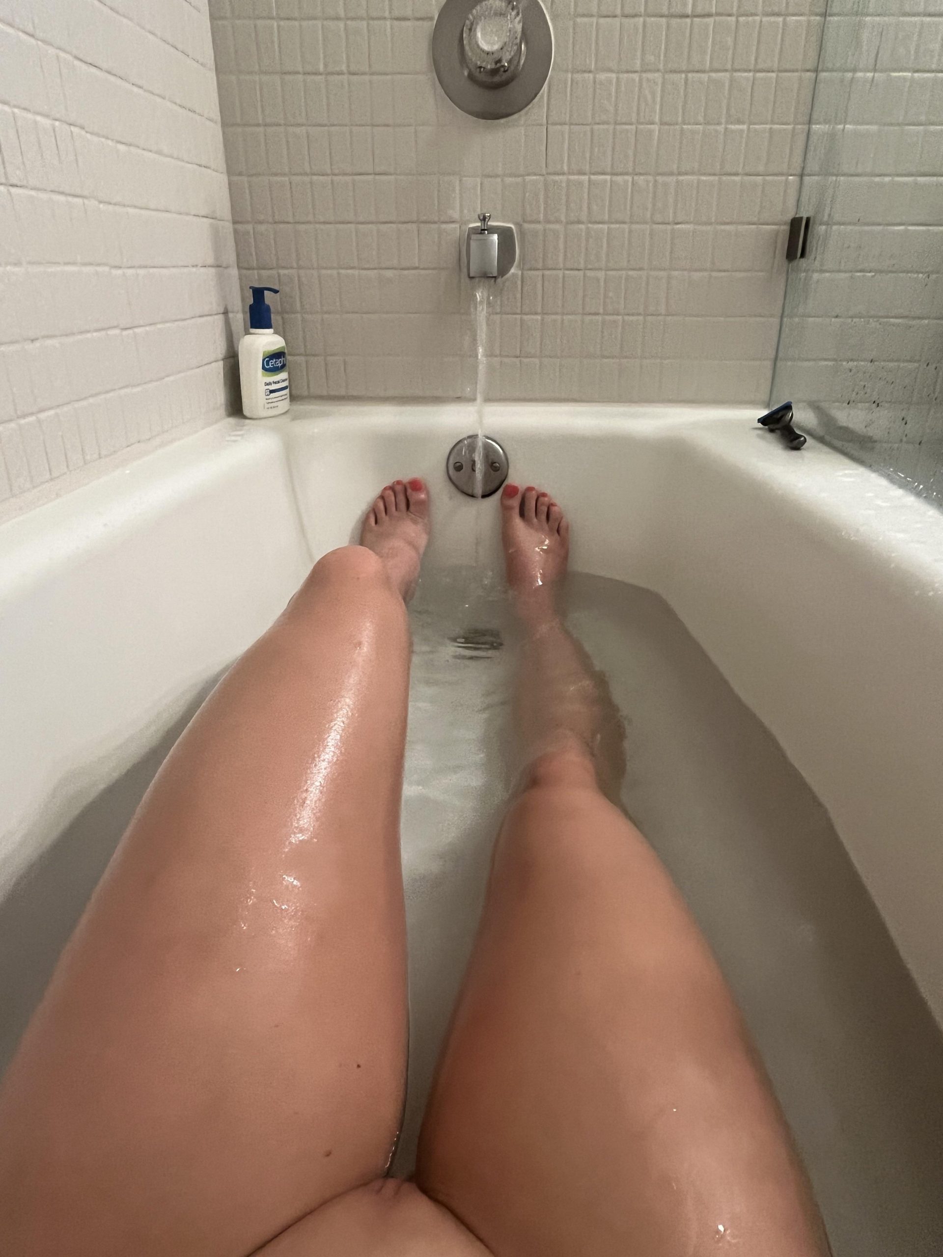 Want to add your special bubble bath mix [f27] [f] [oc]