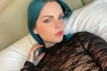 RiaeSuicide